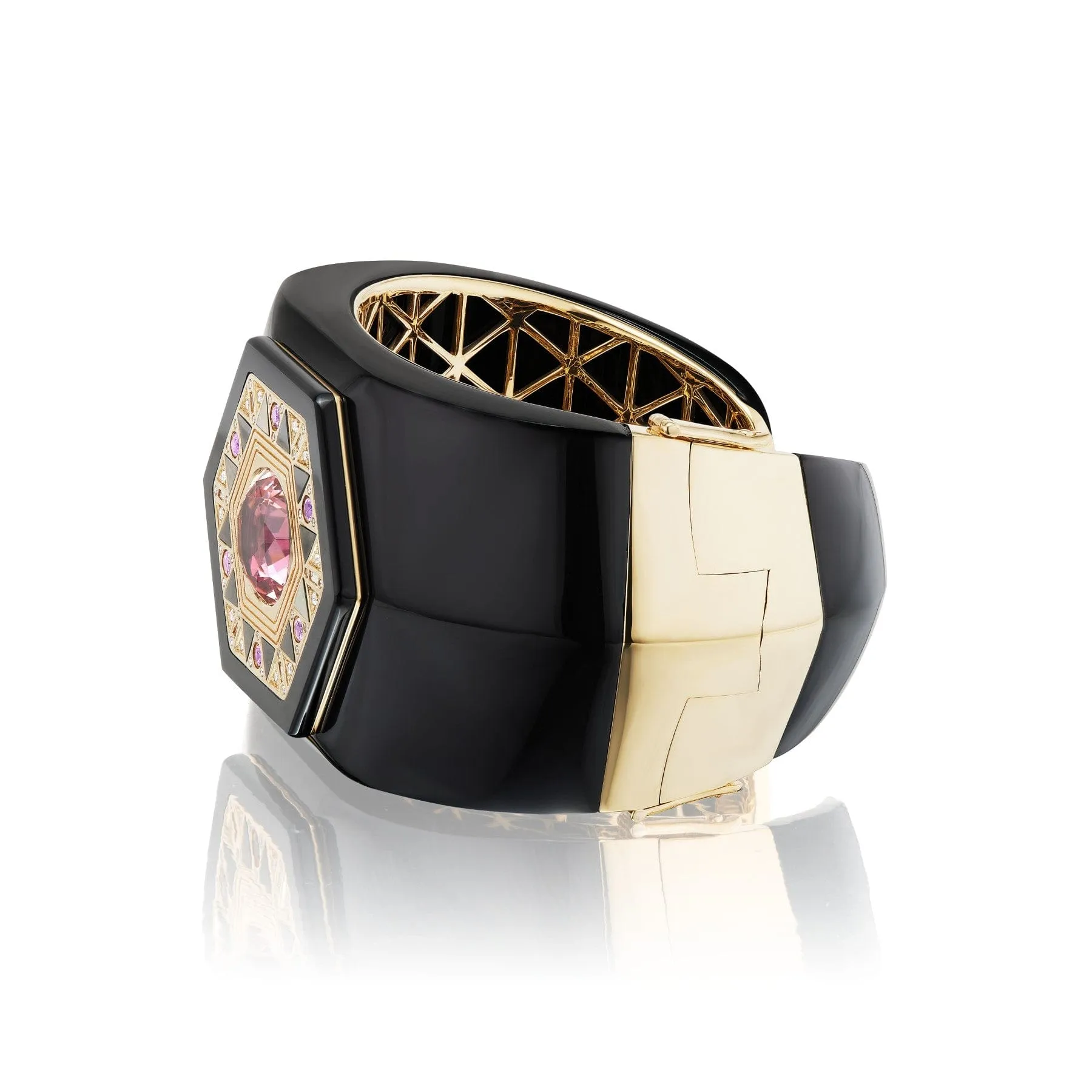 18K Yellow Gold Knife Edge Multi Stone Onyx Cuff