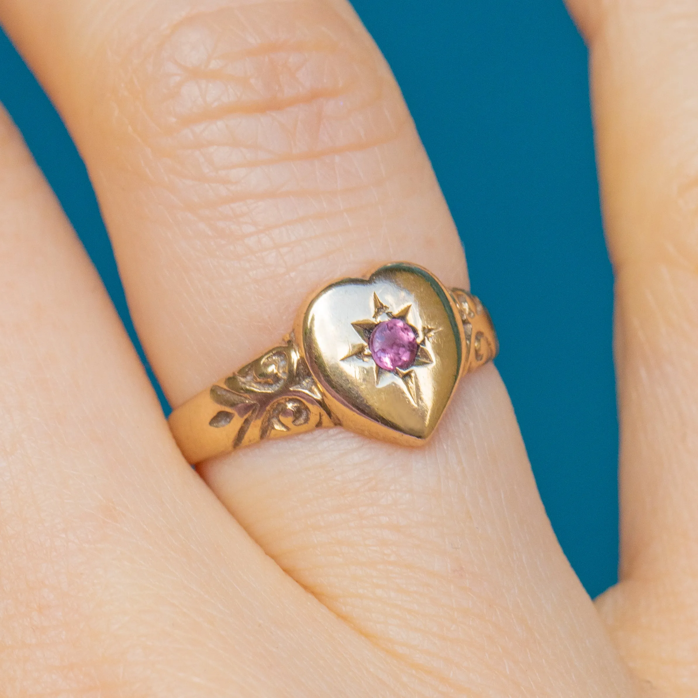 9ct Gold Ruby Heart Signet Ring