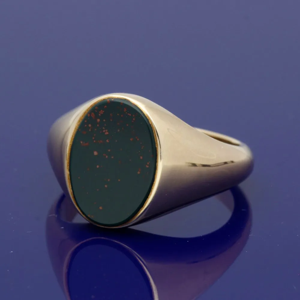 9ct Yellow Gold Bloodstone Oval Signet Ring