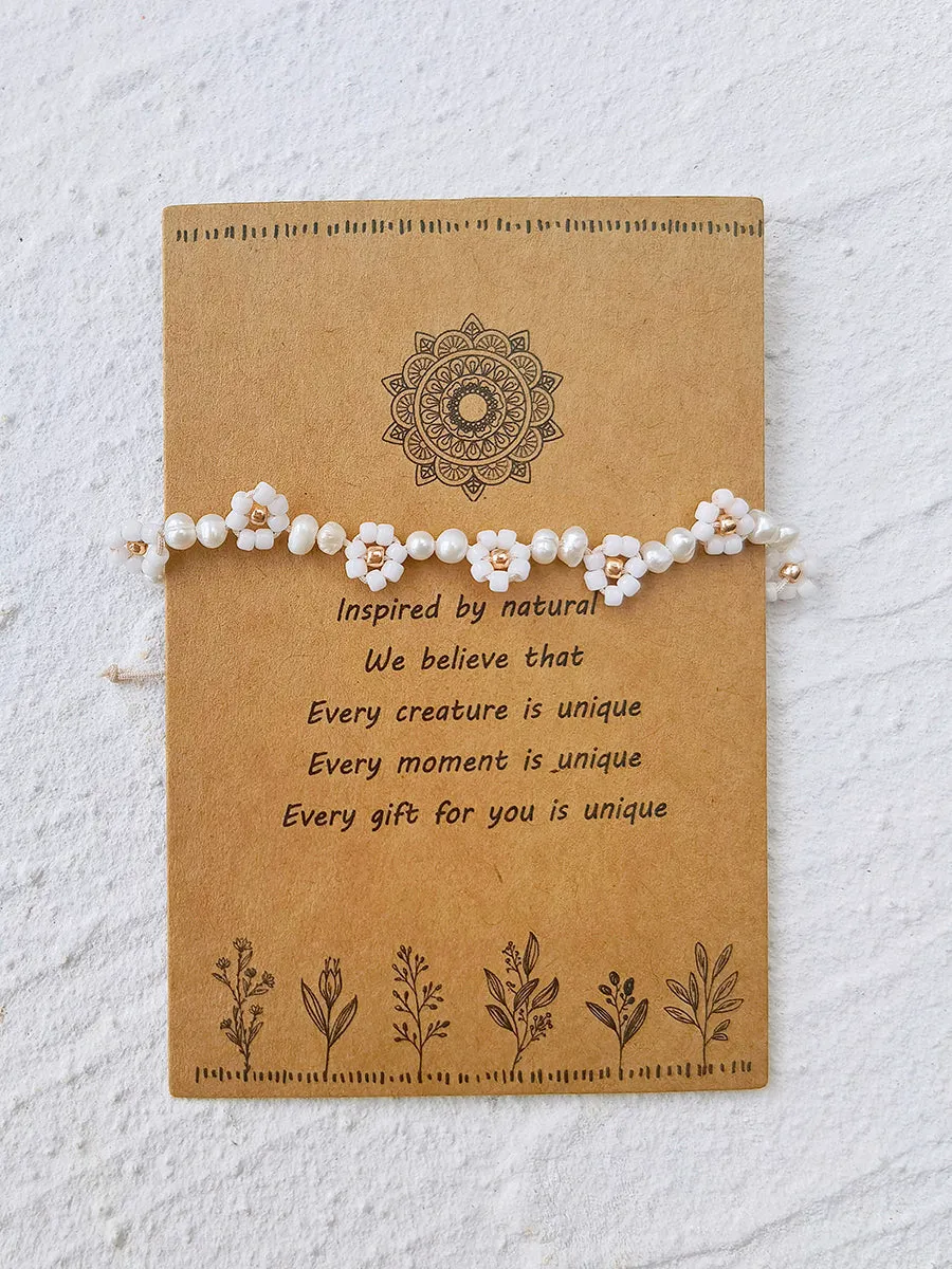 Adjustable Drawstring Beaded Bracelet White Daisy