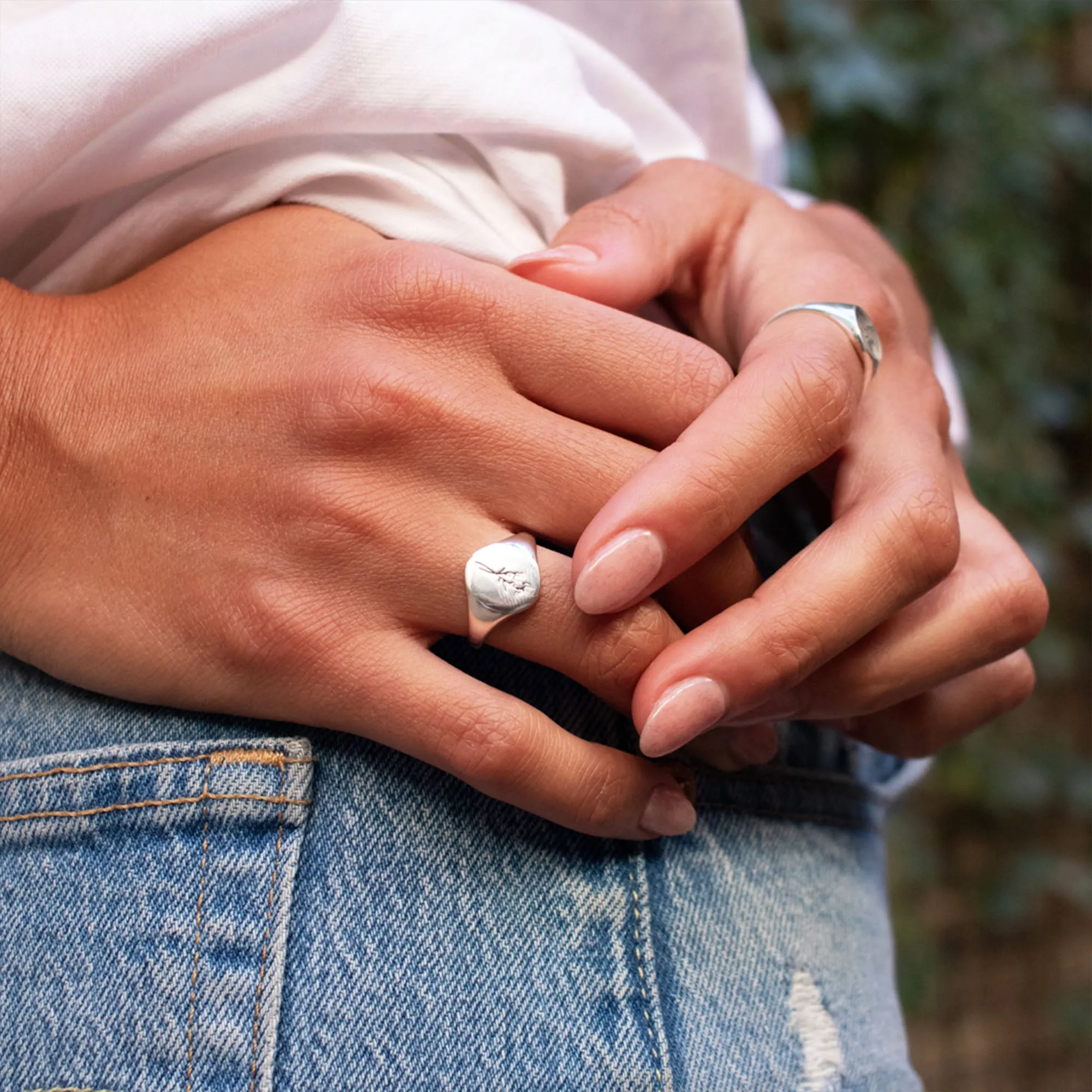 April Birth Flower Signet Ring