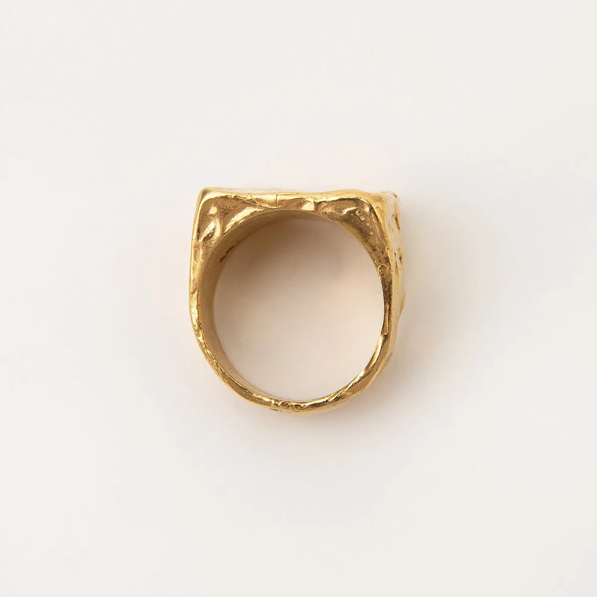 AREIA RECTANGULAR SIGNET RING