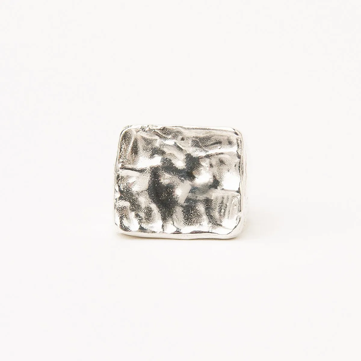 AREIA RECTANGULAR SIGNET RING