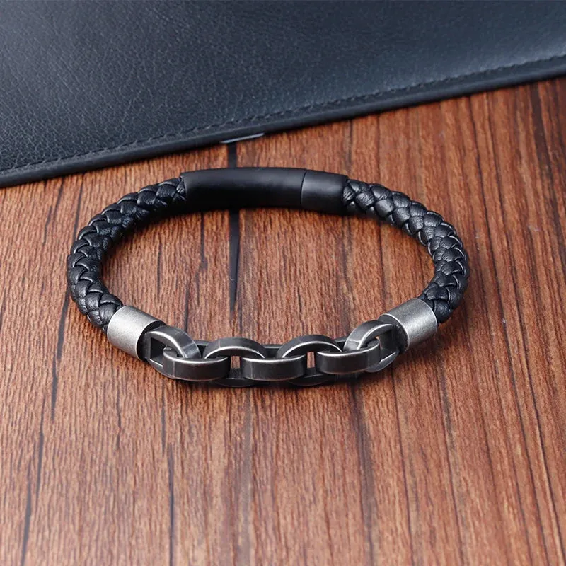 Leather Bracelet Infinity Shape Special Popular Pattern Men's Bracelet for Men Stainless Steel Jewelry Accessories Gift