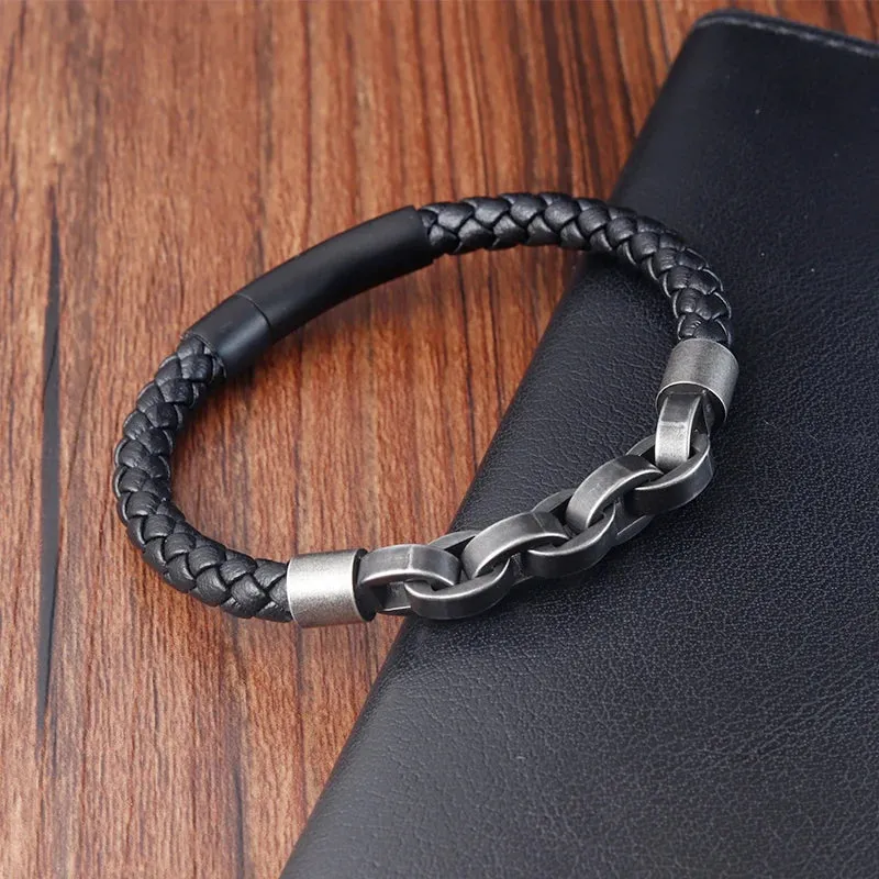 Leather Bracelet Infinity Shape Special Popular Pattern Men's Bracelet for Men Stainless Steel Jewelry Accessories Gift