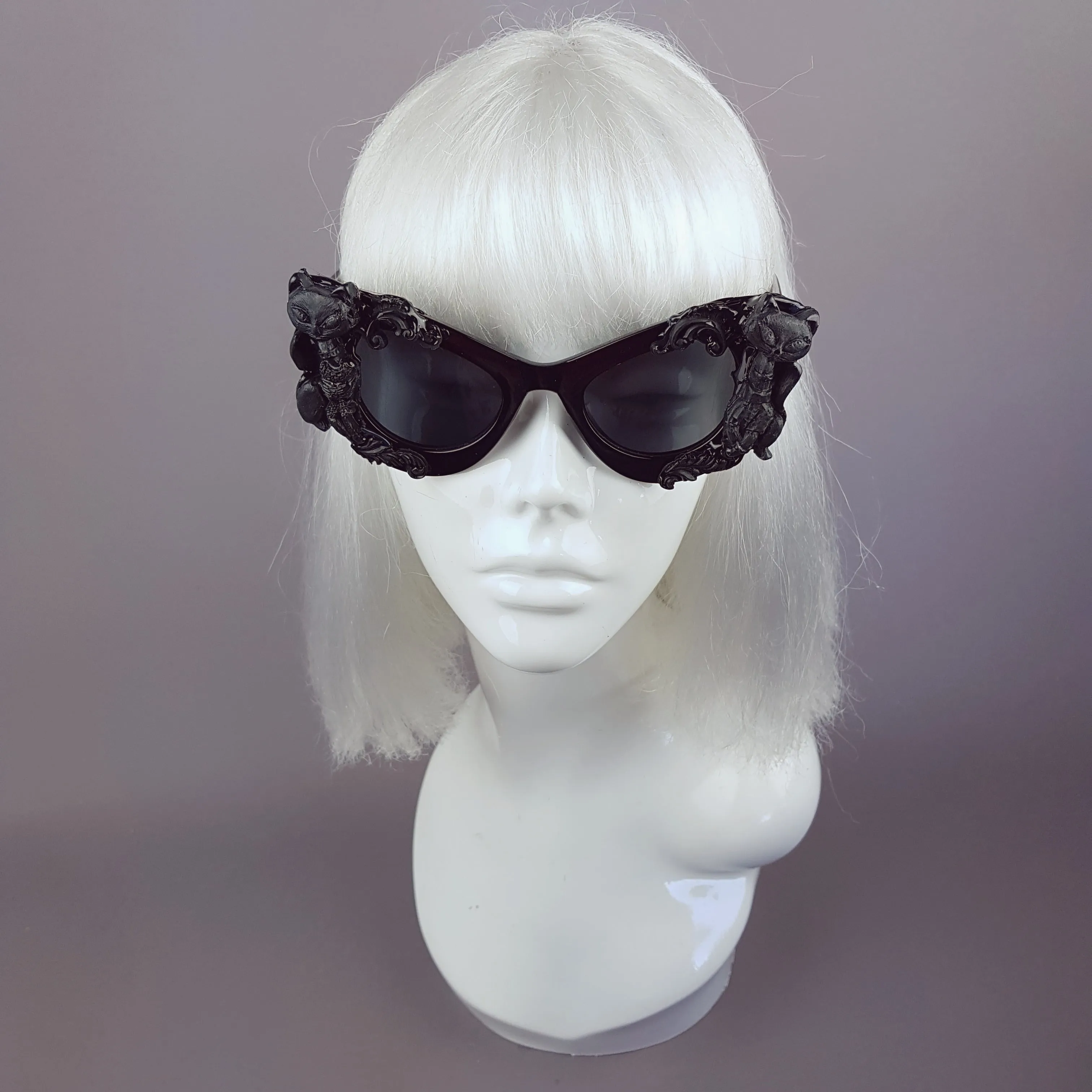 "Bakeneko" Black Cat Filigree Sunglasses