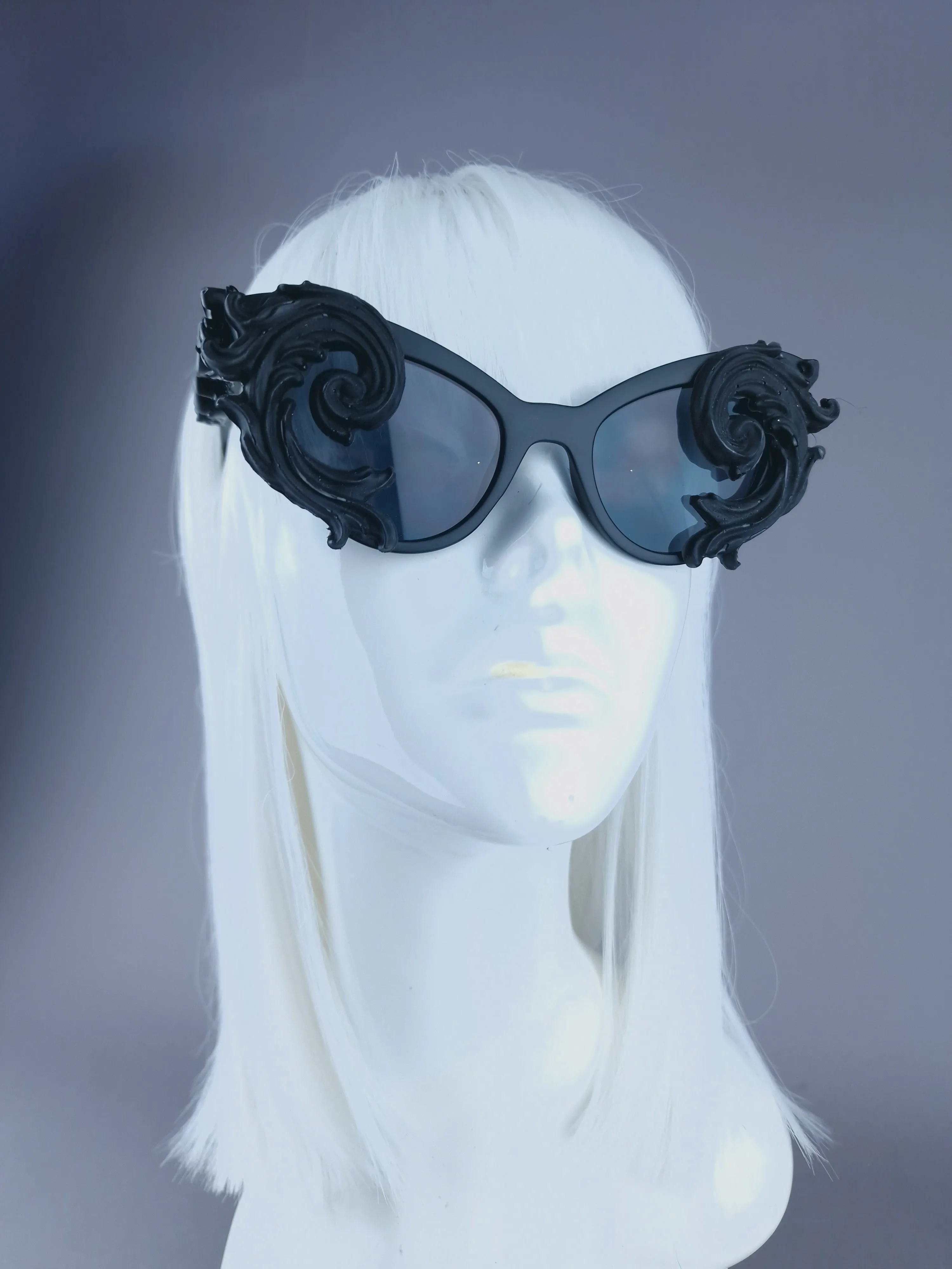 "Oriens" Black Filigree Ornate Cateye Sunglasses