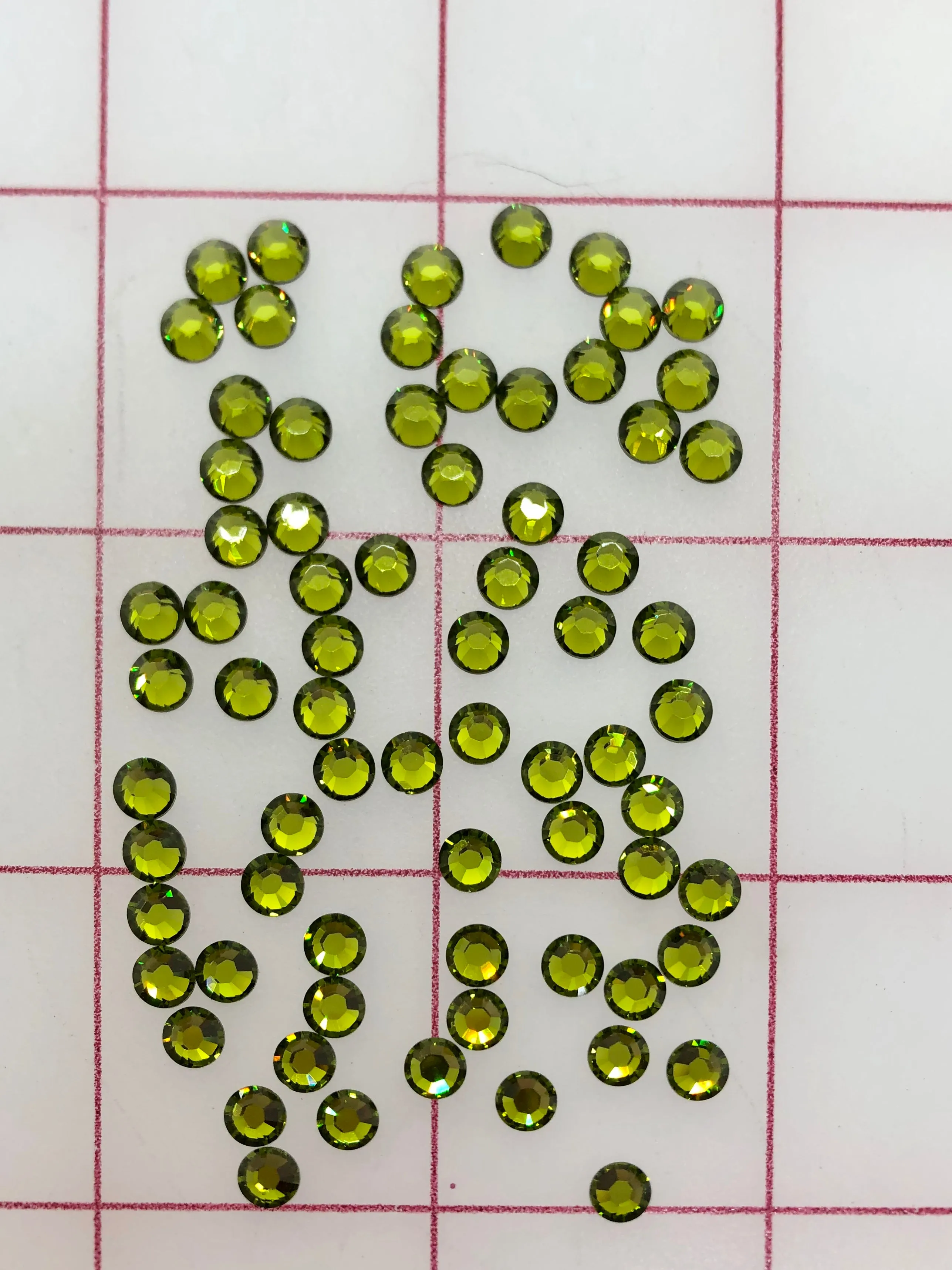 Rhinestones - 20ss Swarovski Flat Back Olivine 1/2GR