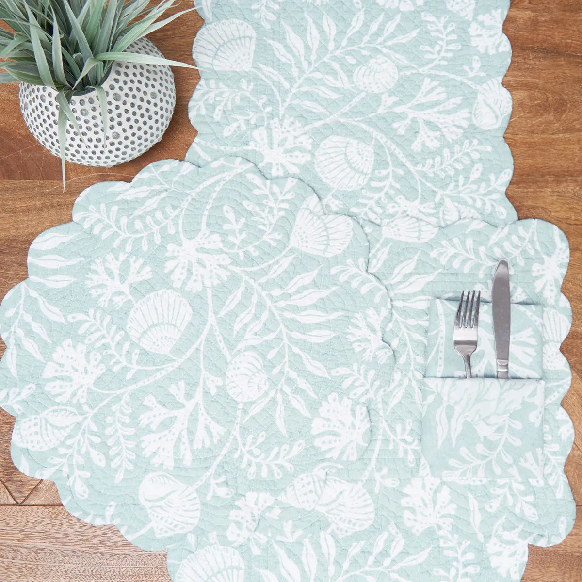 Seafoam Reef Table Linens