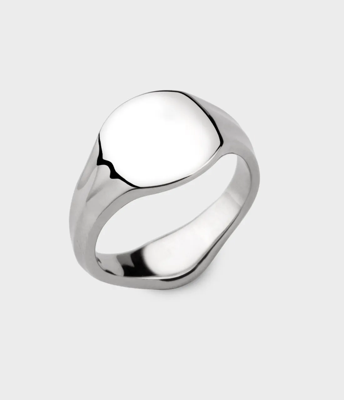 Small Signet Ring in Silver, Size O1/2