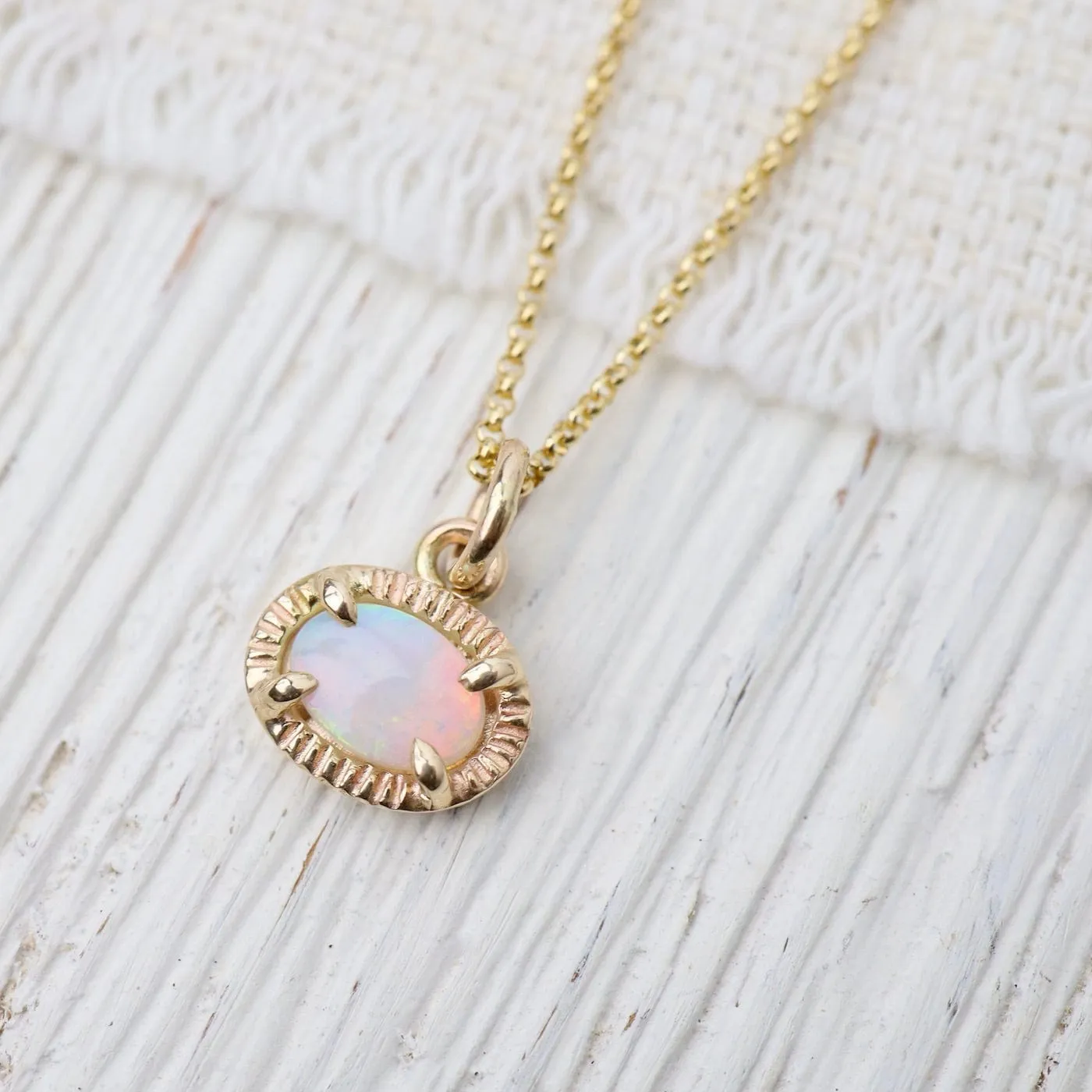 Swell Necklace - Opal