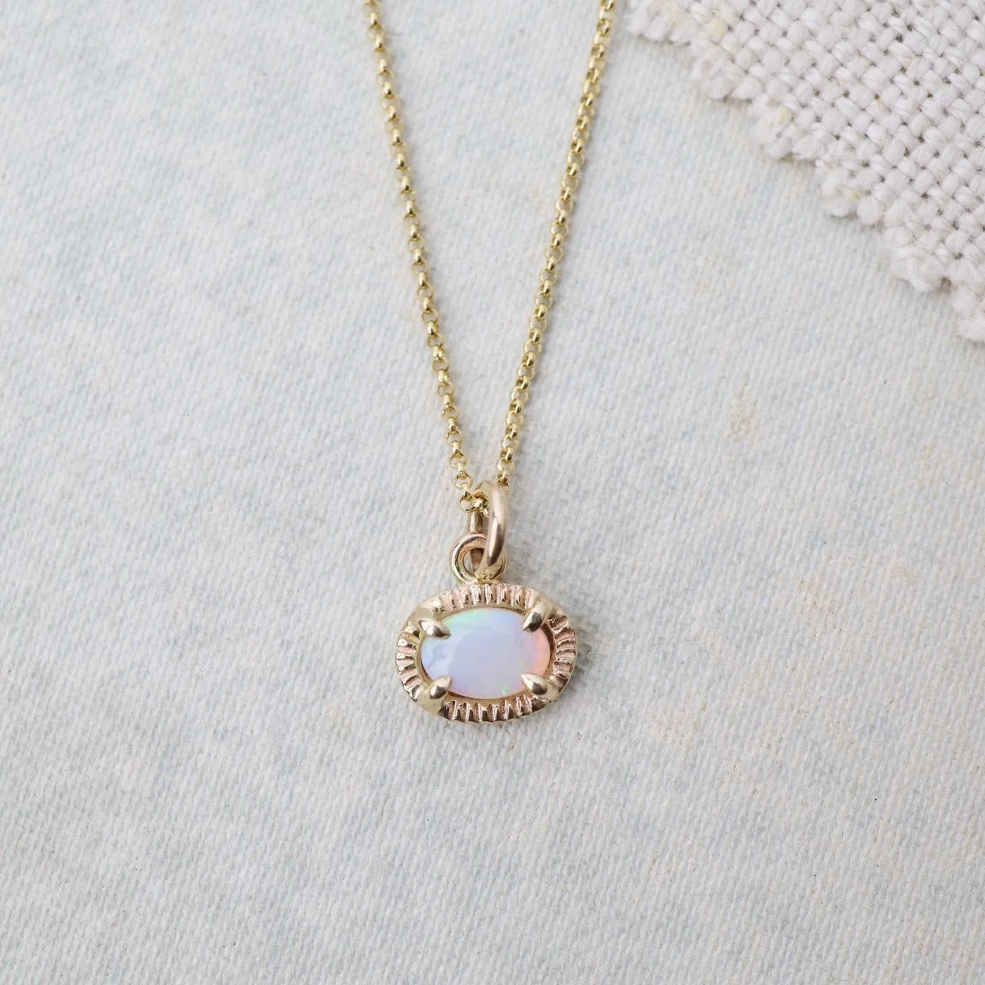 Swell Necklace - Opal