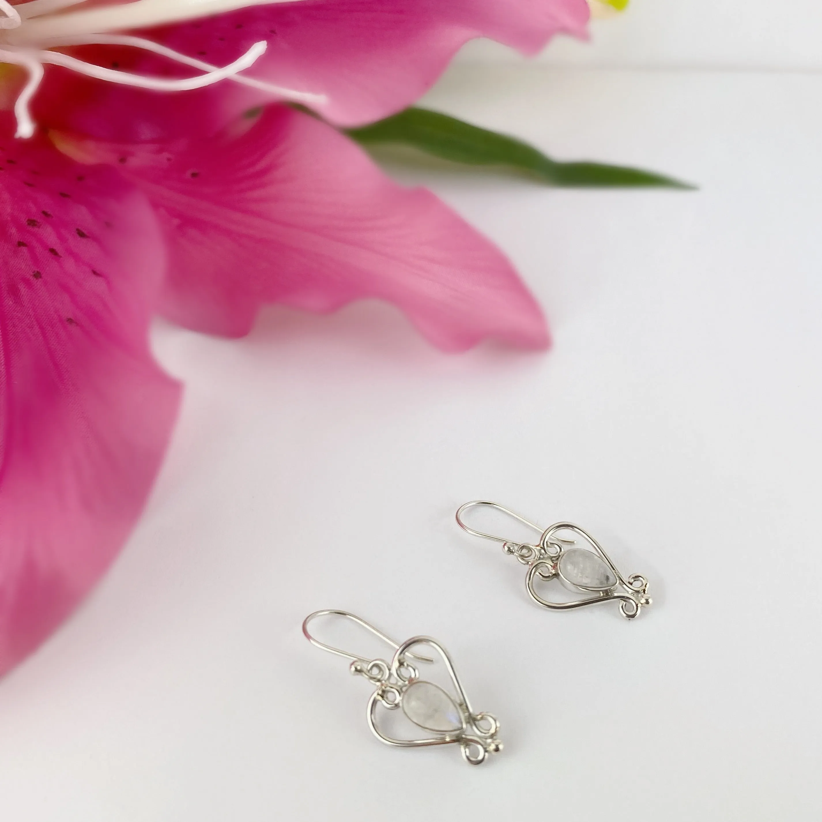 Wirework Heart Earrings - VE617RM